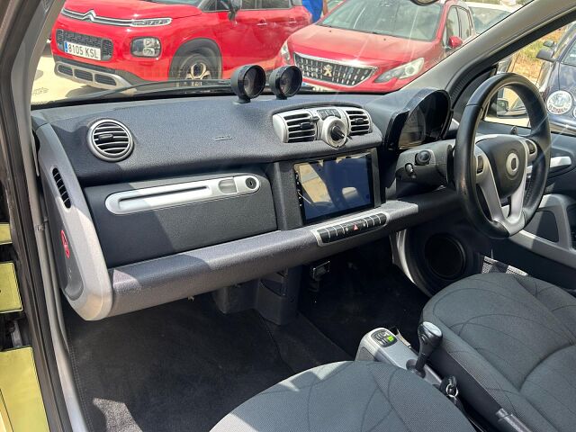 SMART FORTWO 1.0 PASSION MHD AUTO SPANISH RHD IN SPAIN 62000 MILES SUPERB 2010